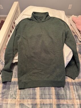 Men's Forest Green Quarter-Zip Pullover Sweater medium